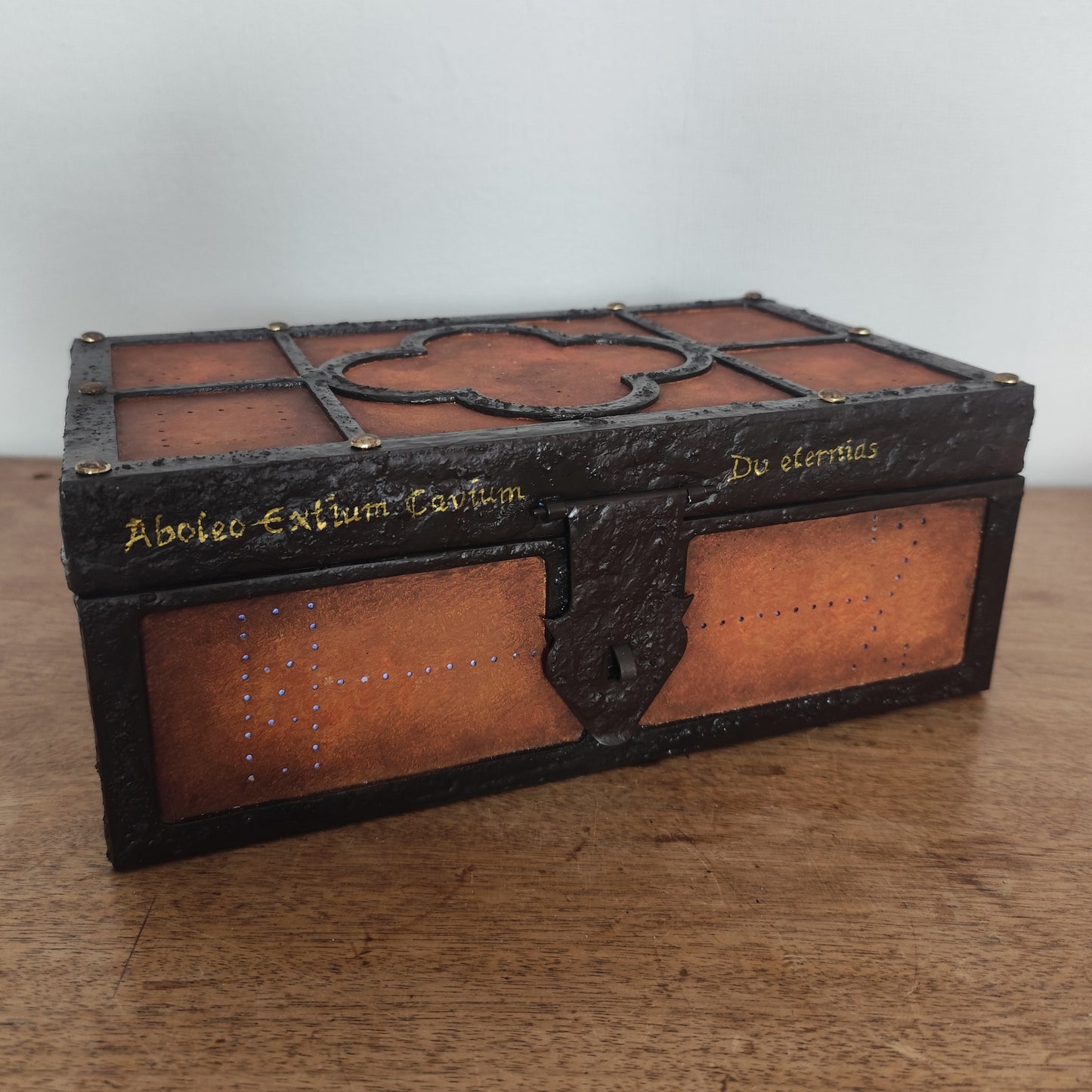 Hollow Box